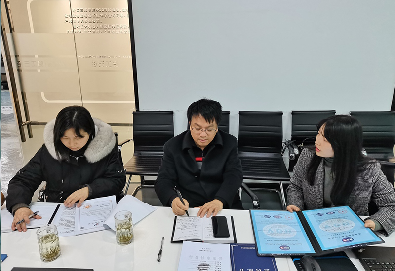 岳陽市科技局深入哈工三維調研，助力科技企業高質量發展！